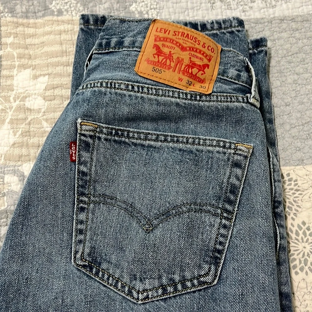 Levi’s 505 32 x 30 - Picture 1 of 5